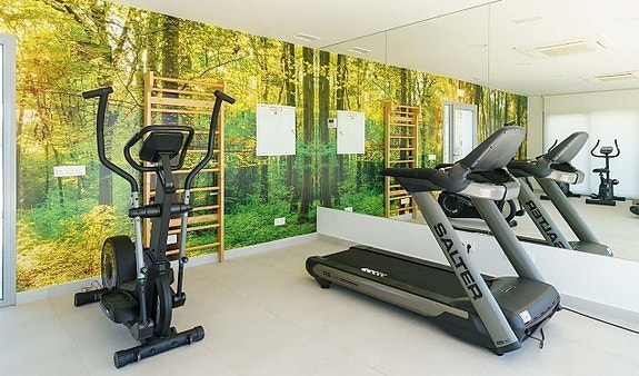 5 roms penthouse-leilighet | Havutsikt | Flotte fellesområder