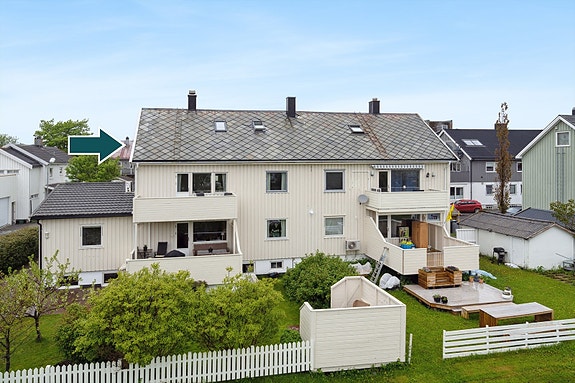 DNB Eiendom v/ Bjørn Harald Sandvik presenterer en 3-roms leilighet med sentral og barnevennlig beliggenhet i Vestbyen.