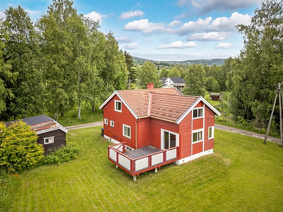 PrivatMegleren Lillehammer v/ Cato R. Olsen ønsker velkommen til Bælafaret 37 på Lillehammer.