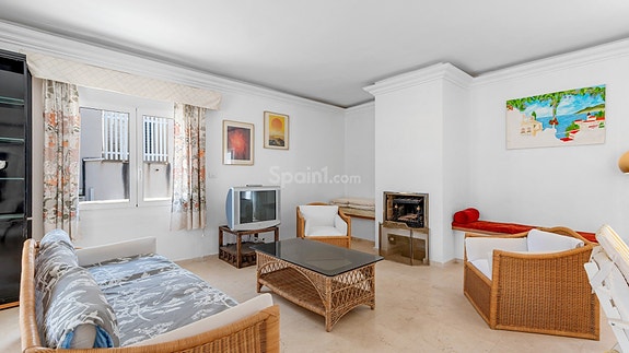 SOLGT! Frittliggende villa med utleiedel og basseng   kun 200 meter fra La Zenia-stranden