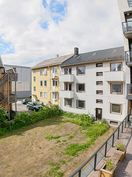 Felles bakgård for beboerne i borettslaget