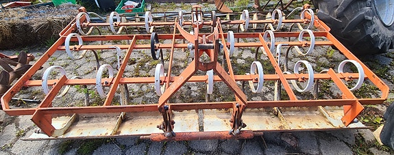 Product image 1 of 8