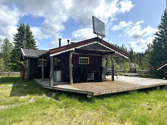 Velkommen til Kinnsvegen 235, en fritidseiendom presentert av EiendomsMegler 1 Fjellmegleren!