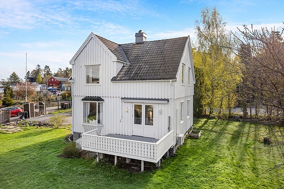 Velkommen til Lingelemveien 8