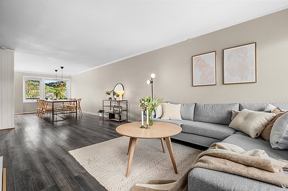 Elisabet Aass har gleden av å presentere denne flotte leiligheten i Nordre Risvolltun 13 B!