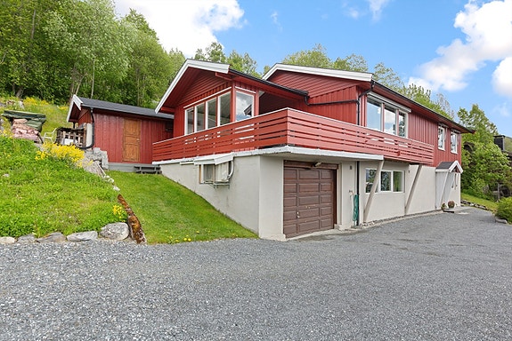 Velkommen til Pilelykkja 5, en eiendom presentert av EiendomsMegler 1 Fjellmegleren!