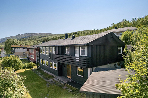 Boligen fordeler seg over to etasjer