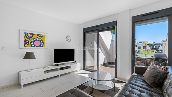 SOLGT! Sørvendt toppleilighet med privat jacuzzi på takterrassen | Populært kompleks - Oasis Beach