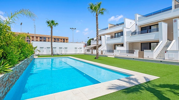 Nyhet! Klar til innflytting | Eksklusiv hjørne-penthouse med 3 soverom og 2 bad | Takterrasse med utekjøkken