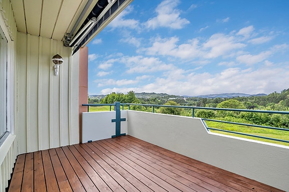 Aktiv Eiendomsmegling v/ Lars Waage og Tobias N-Pedersen har gleden av å presentere Torgny Segerstedts vei 21