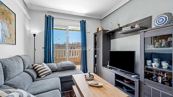 Leilighet med 3 soverom | Gangavstand til strender | Selges fult møblert