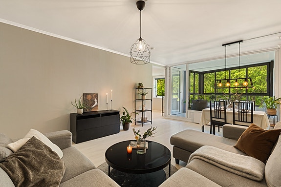 Eiendomsmegler Norge v/ Anja Jaf har gleden av å presentere Loddefjordveien 8!