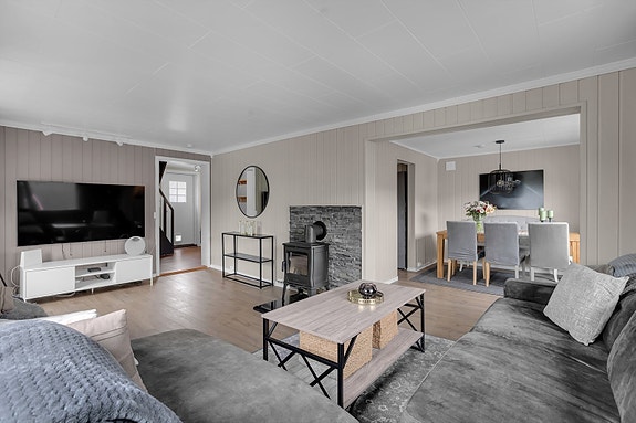 Velkommen til Langsundvegen 31A presentert av Hjem Eiendomsmegling!