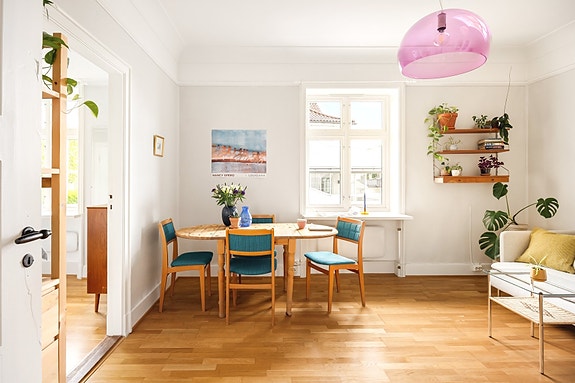 ASK Eiendomsmegling v/Charlotte Kleven har gleden av å presentere Heien 25!