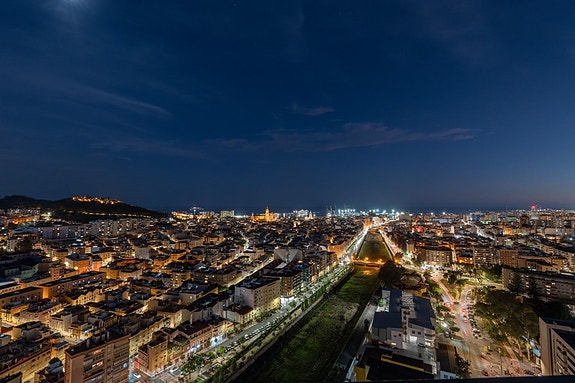 Ny toppleilighet i hjertet av Málaga   4 soverom, takbasseng, treningsrom og spektakulær utsikt