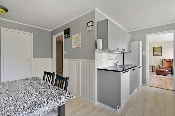 Kjøkken med plass til spisebord