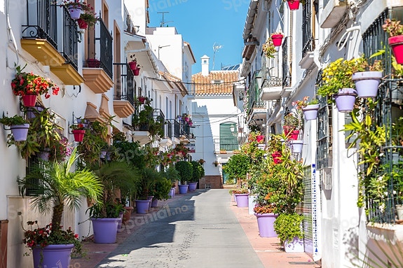 Eksklusiv penthouse med 4 soverom og 4 bad   nær stranden og i gangavstand til Puerto Banús