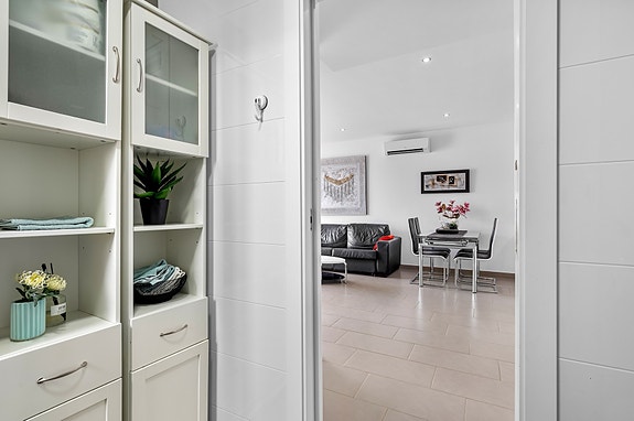 Nydelig leilighet med takterrasse i populære Punta Prima | Parkering og bod | Stort fellesområde med 2 basseng