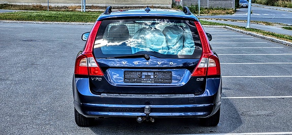 Volvo V70 5 of 5