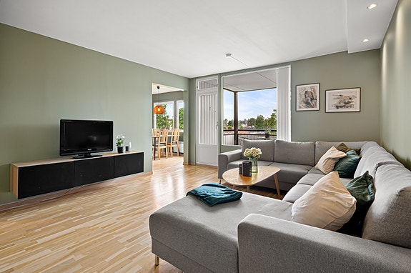 EiendomsMegler 1 ved Adrian Dyrstad har gleden av å presentere Sigurd Jorsalfars veg 27 D!