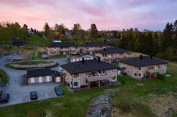 Karl-Magnus Svenøy har gleden av å presentere Kilehagen 55!