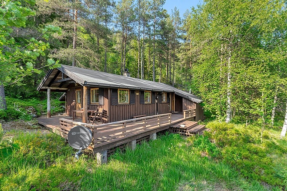 Sjarmerende hytte i naturskjønne omgivelser