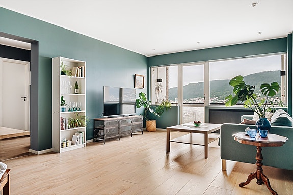 Aktiv Eiendomsmegling v/Sander Keilen har den store gleden av å presentere Gyldenprisveien 45.