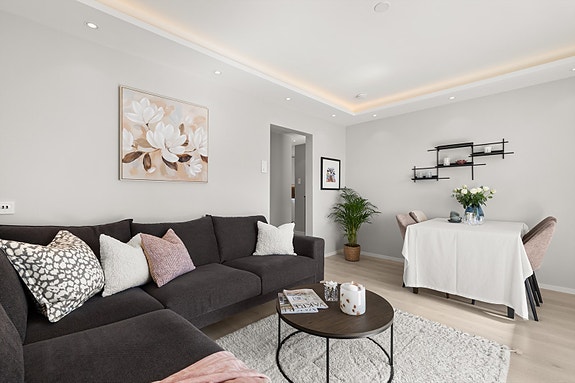 Nordvik Østensjø v/ Renee Løkke har gleden av å presentere Våronnveien 2