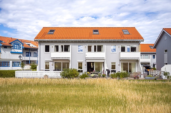 Moderne familiebolig fra 2012 med glimrende beliggenhet i fremste rekke.