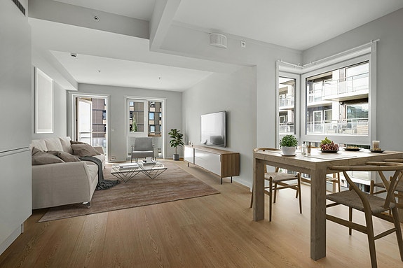 Lekker stue og kjøkken med plass til at familien kan samles