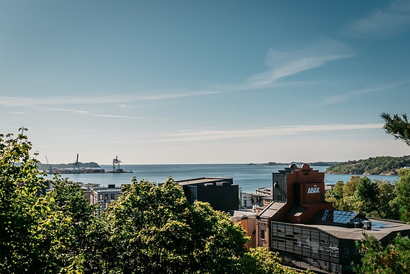 Velkommen til Gårdsbakken 17!
Denne nydelige utsikten kan nå bli din.