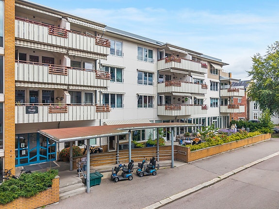 Velkommen til Vestre Braarudgate 1 - en lettstelt og praktisk leilighet i sentrum m/heis