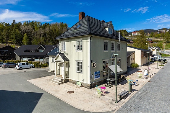 Velkommen til Jernbanegata 19!