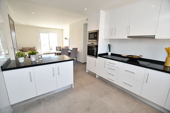 Nyhet! Toppleilighet stor takterrasse | Nydelige fellesområder | Velg mellom 2 eller 3 soverom