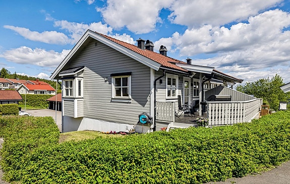 NBBO Eiendomsmegling v./ Martin Morken Hjertås ønsker velkommen til visning i Rådyrlia 7!