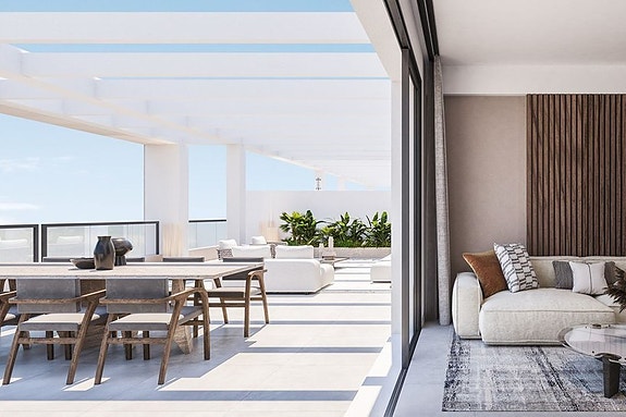 Få igjen! Nydelig leilighet med stor terrasse | Flotte fellesområder | GOLF!