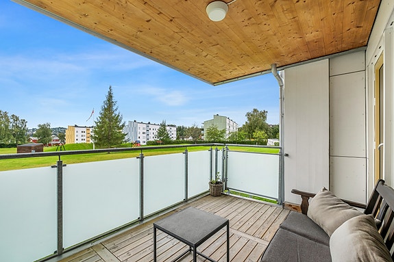 Velkommen til Tors veg 15 B, presentert av Johannes Tømmerås!