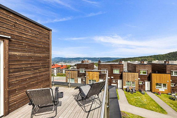 Nydelig takterrasse