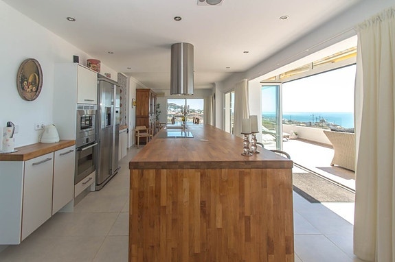 Romslig penthouse med 3 soverom og 85 m² terrasse - Panoramautsikt over Fuengirola og havet