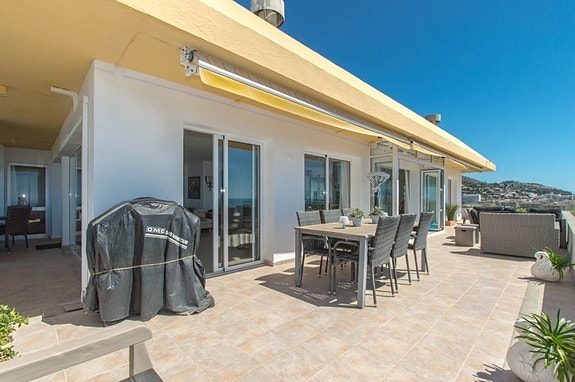 Romslig penthouse med 3 soverom og 85 m² terrasse - Panoramautsikt over Fuengirola og havet