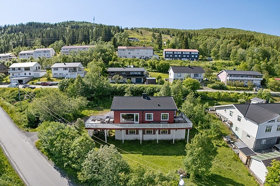 Enebolig med flott beliggenhet og fantastisk utsikt