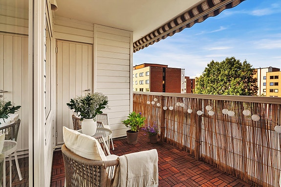 Velkommen til Åsengata 8B. Presentert av Marius Iversen v/ Eiendomsmegler Krogsveen.