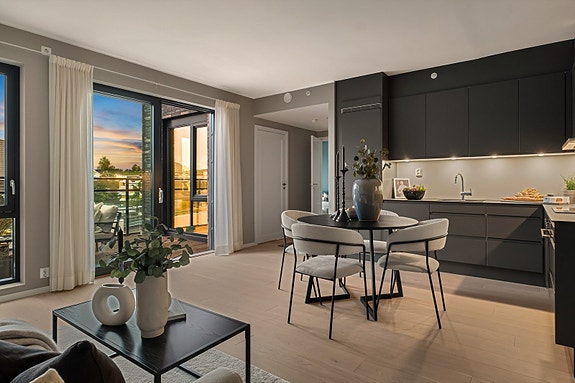 Velkommen til Ringshaugveien 10 - presentert av Fridtjof Schmidt og Camilla Ringnes i Nordvik Bolig!