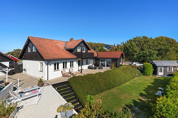 EiendomsMegler1 har gleden av å presentere idylliske Vesterøya 129!