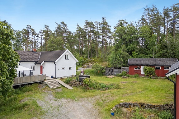 Mikael Lilletvedt v/DNB Eiendom presenterer Skantebygdaveien 355!