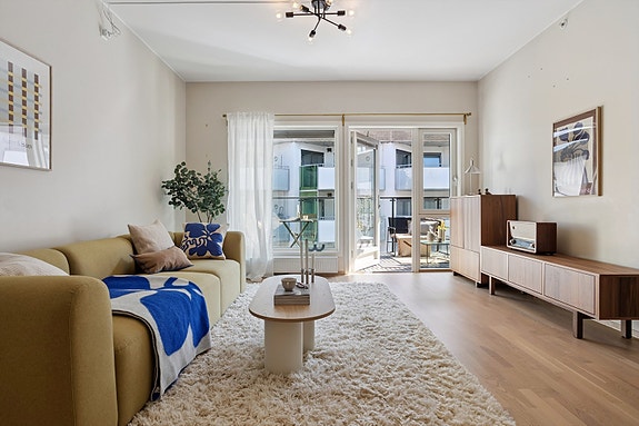 Velkommen til Bjørnsons gate 7 - En svært trivelig og romslig leilighet med sentral beliggenhet på Kronstad!