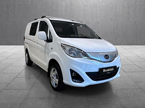 BYD T3