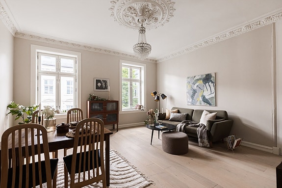 Velkommen til Schweigaards gate 59, presentert av Harleen Kahlon i Eiendomsmegler 1!