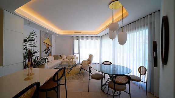 Luksusvilla med 3 soverom, privat basseng og takterrasse - Kun 2 boliger igjen