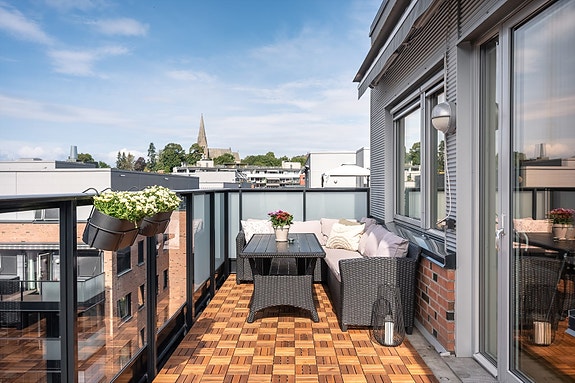 Velkommen til Turbinveien 19, presentert av Harleen Kahlon i Eiendomsmegler 1